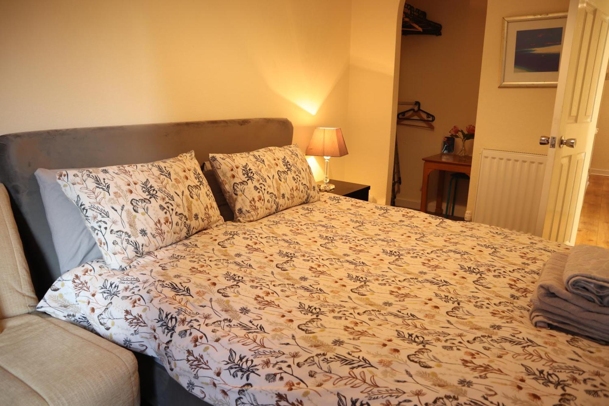 3 Bedrooms Flat In Central Edinburgh Old Town Sleeps 6 Bagian luar foto