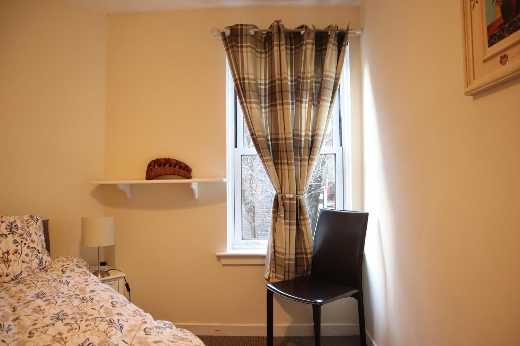 3 Bedrooms Flat In Central Edinburgh Old Town Sleeps 6 Bagian luar foto
