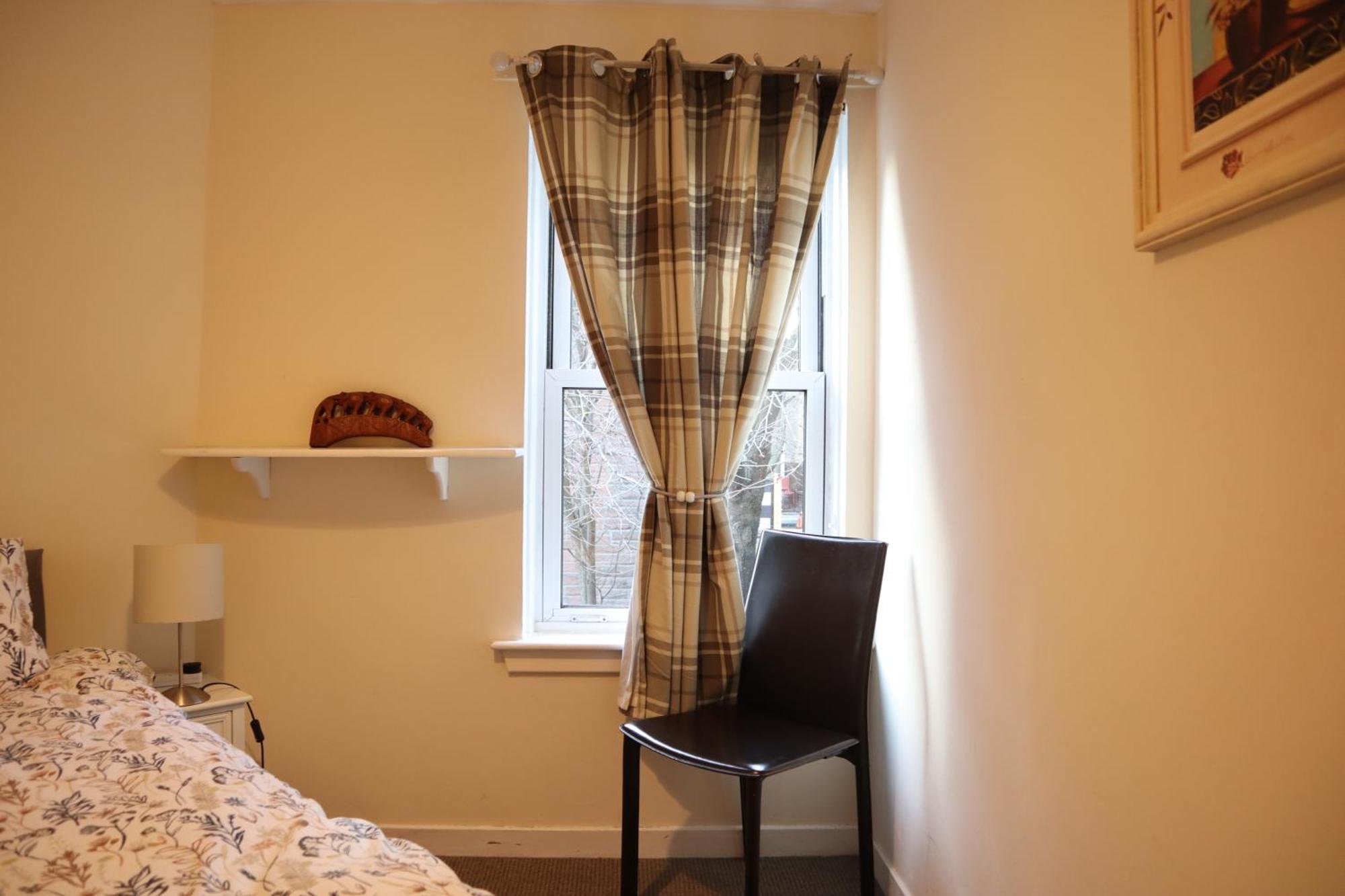 3 Bedrooms Flat In Central Edinburgh Old Town Sleeps 6 Bagian luar foto